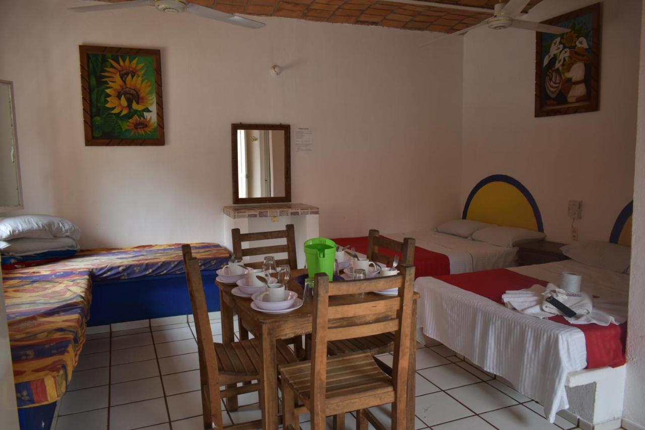 Hotel Y Bungalows Islas Careyes Los Ayala Kültér fotó