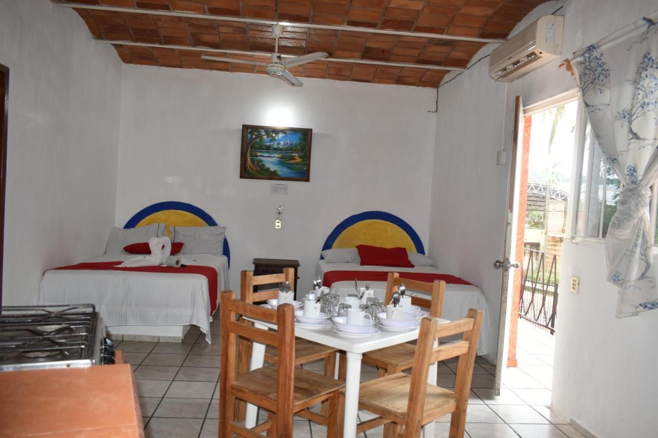 Hotel Y Bungalows Islas Careyes Los Ayala Kültér fotó